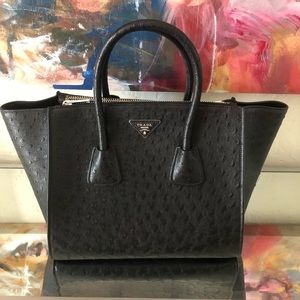 ❤️SOLD❤️ Exotic Ostrich Prada Struzzo tote